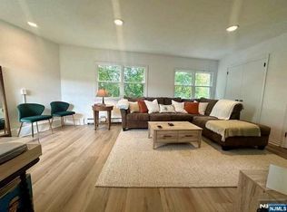 547 Valley Rd SUITE 2, Montclair, NJ 07043