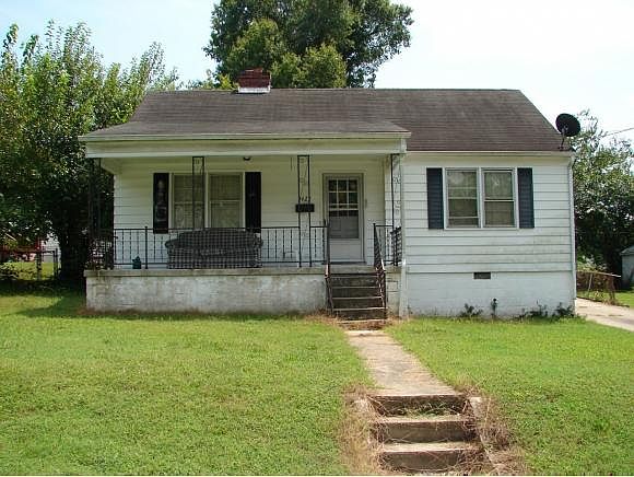 1st image of 1423 Beech Dr