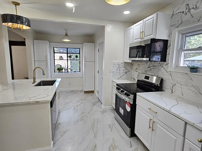 3127 Becket Rd — Photo 6