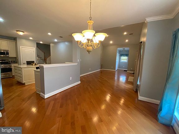 4th image of 15002 Sunflower Dr