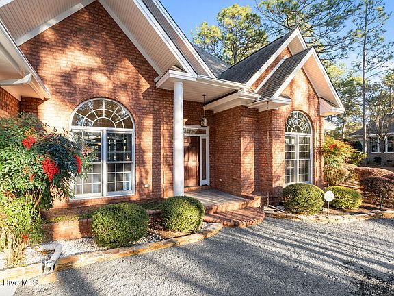 3rd image of 26 Talamore Drive