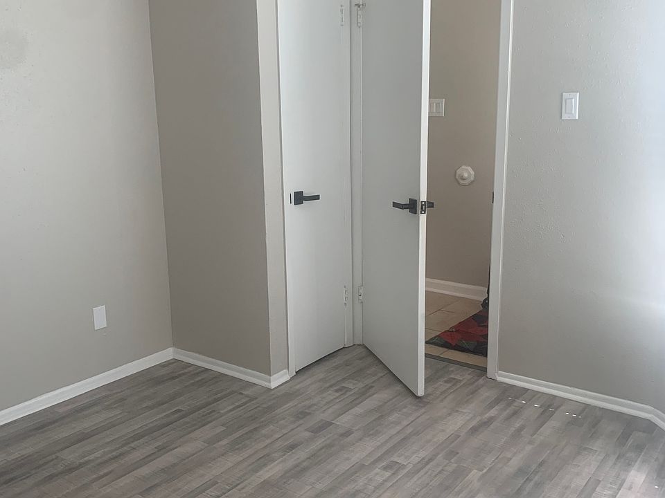 1st image of 4819 Blue Spruce Dr