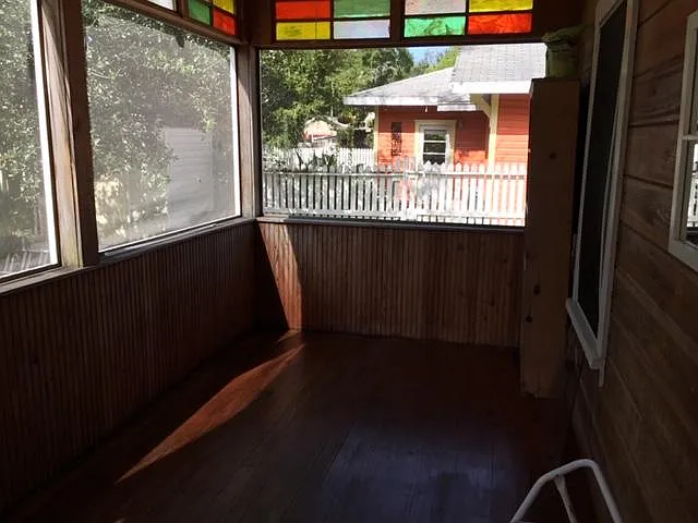 909 SE 1st Ave — Photo 11