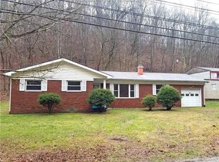 4402 Smith Creek Rd, South Charleston, WV 25309