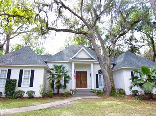 319 Dunbarton Dr, Saint Simons Island, GA 31522