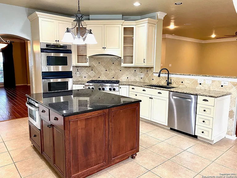 21526 La Pena Dr — Photo 6