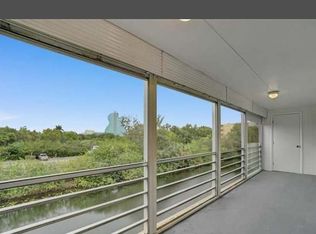 4131 Stirling Rd APT 302, Fort Lauderdale, FL 33314