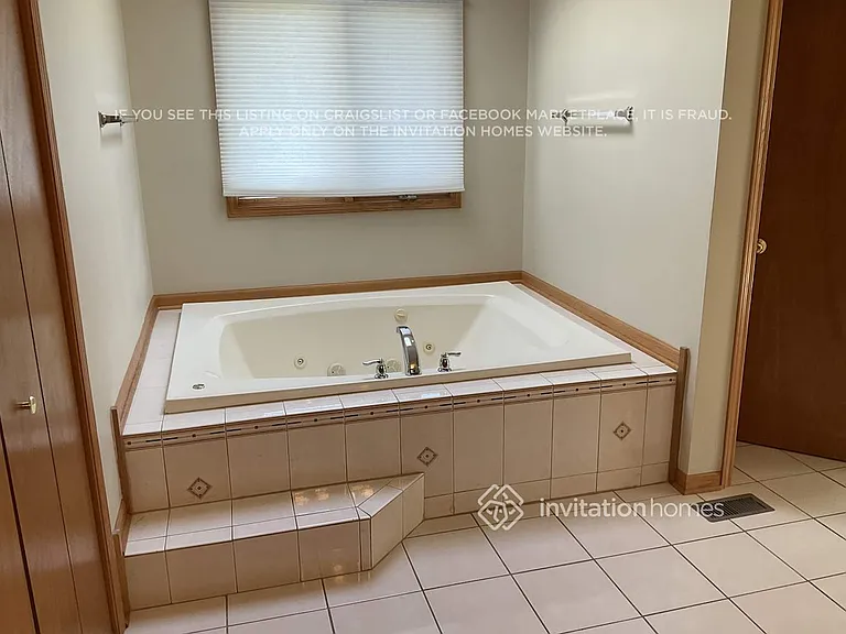 1021 Amlin Ter — Photo 10