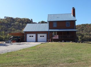 1275 Riverview Dr, Norfork, AR 72658