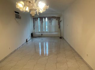 7010 68th St FLOOR 1, Ridgewood, NY 11385