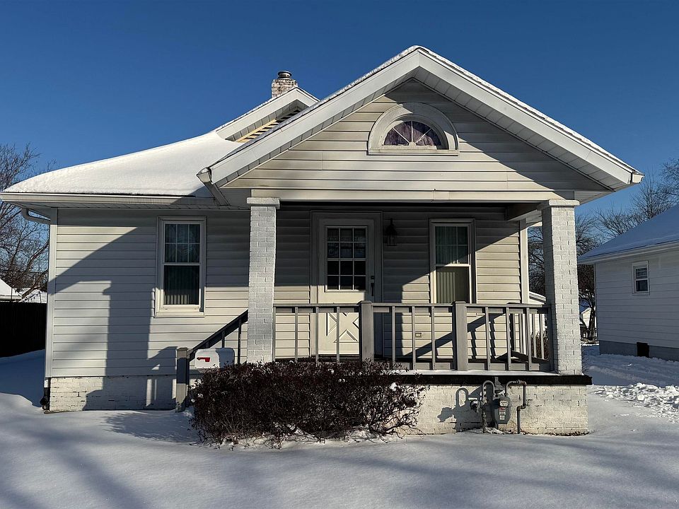 1st image of 2020 E Blackford Ave