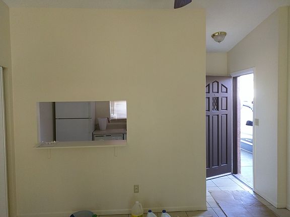 4th image of 1172 E Rohe St APT B