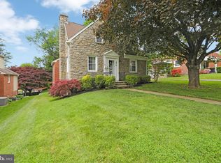 918 Edgewood Dr, Springfield, PA 19064