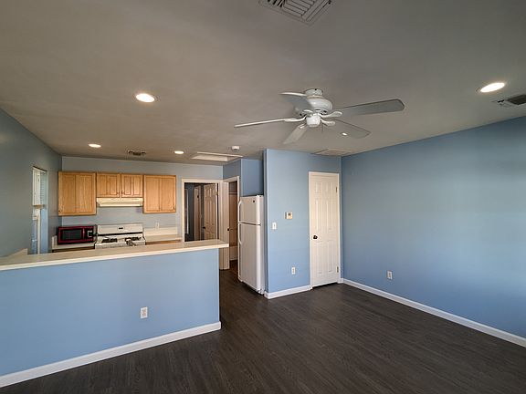 5th image of 6836 Wish Ave #1