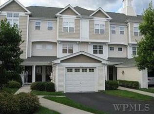 211 Northview Ct, Peekskill, NY 10566