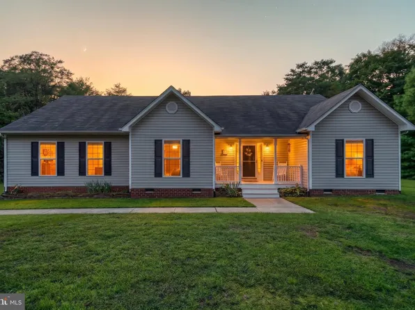 288 Roni Ln, Louisa, VA 23093