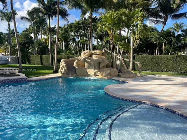 450 NW 130th Ave, Miami, FL 33182