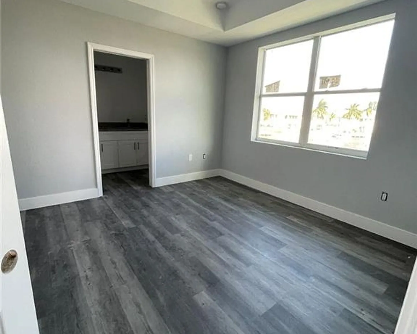 275 SW 4th ST @110 — Photo 4