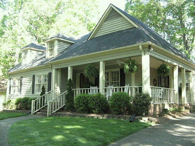 2nd image of 5825 Chapel Creek Ct