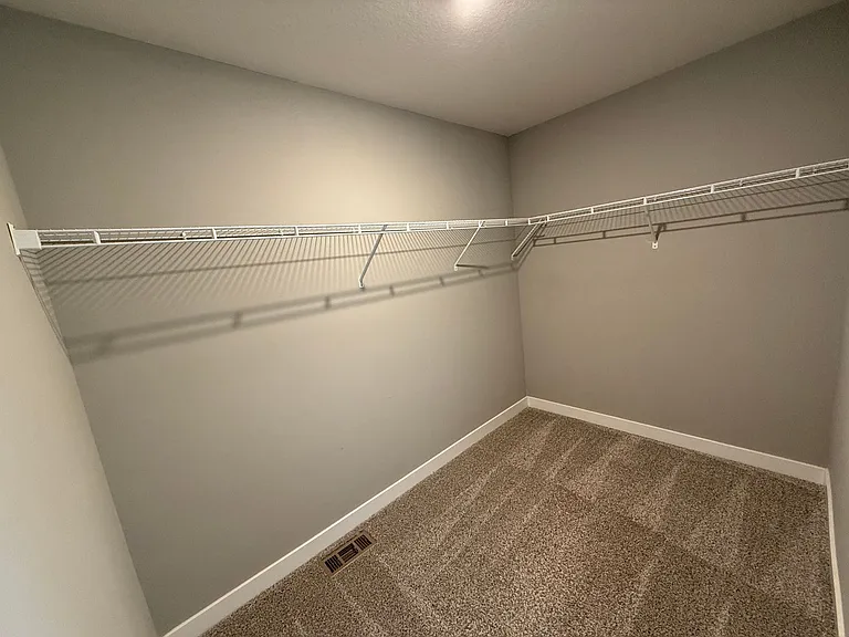 13144 Zachary Ln N — Photo 22