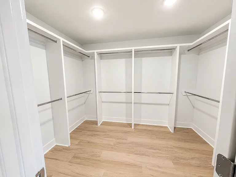 1549 Payne St #2 — Photo 13