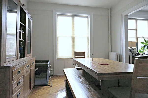 Rented by Metropolitan Equities | media 11