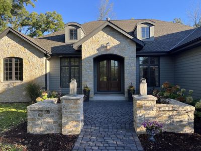 16970 West Small ROAD, New Berlin, WI, 53151