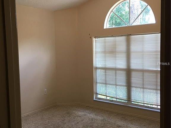 3rd image of 3943 Creek Woods Dr