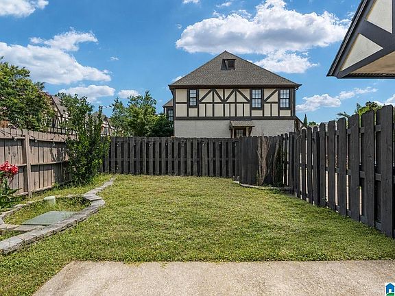5th image of 2113 Acton Park Way