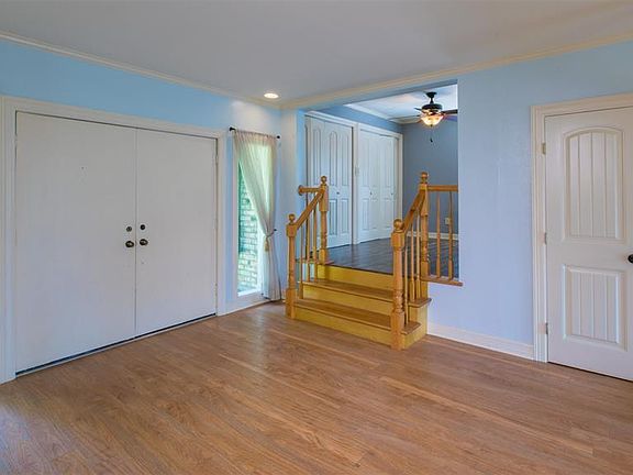 2nd image of 922 County Road 3510