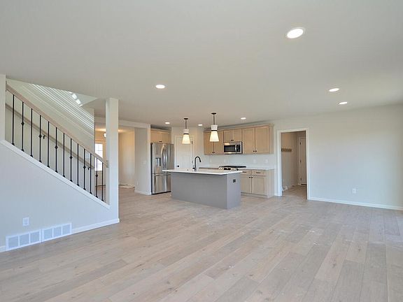7th image of this home