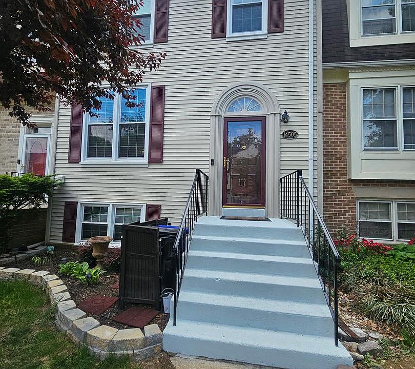 1st image of 14505 Cambridge Cir