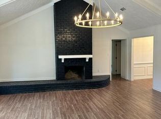 5229 Cloverdale Dr, Byram, MS 39272