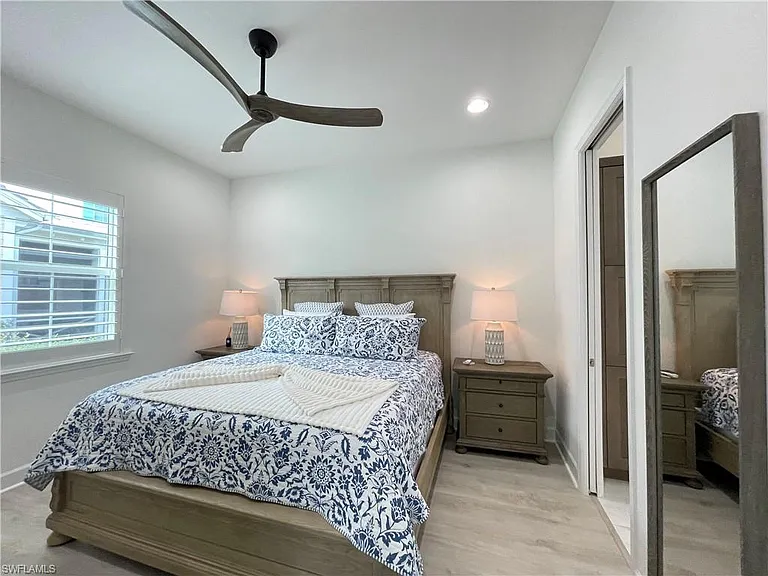6984 Saona Ct — Photo 13