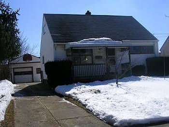 1st image of 15921 Muskingum Blvd