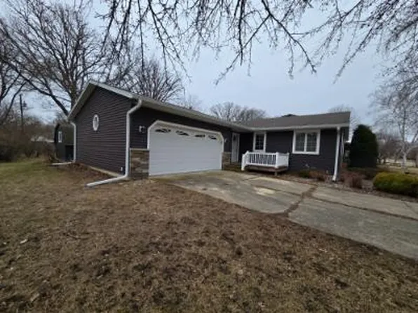 905 22nd Ave SW, Austin, MN 55912