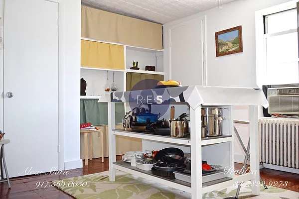 Rented by RES New York | media 47