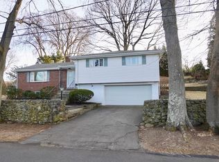 31 Gallison Ave, Marblehead, MA 01945