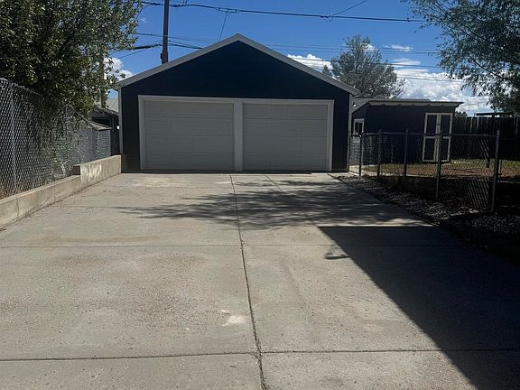 2nd image of 251 Logan St