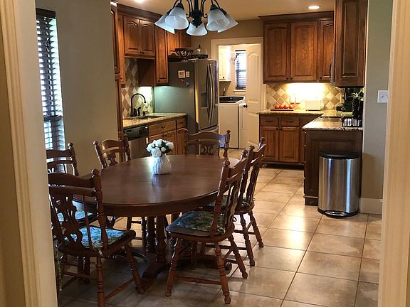 5th image of 11219 Water Oak Dr