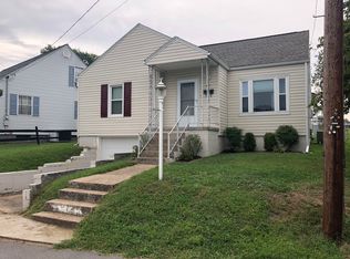 412 Cherry St, Bridgeport, WV 26330