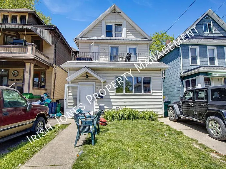 76 Hammerschmidt Ave #LOWER — Photo 1