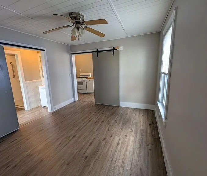 227 Amory St #1L — Photo 4