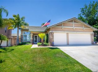1458 White Holly Dr, Corona, CA 92881
