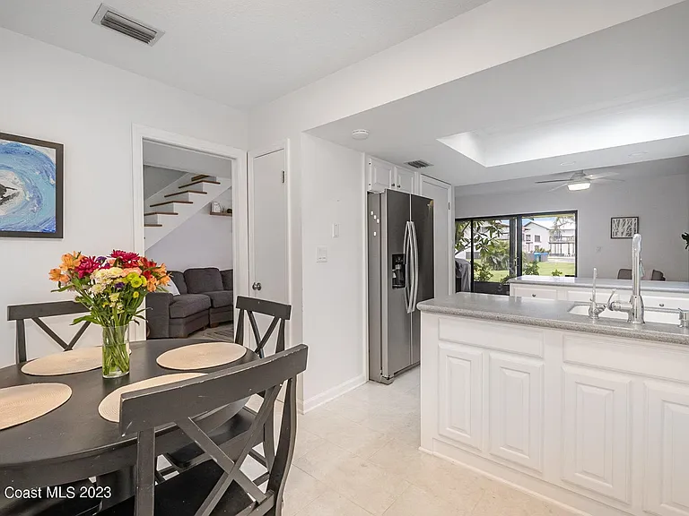 116 Skyline Cir #1 — Photo 7