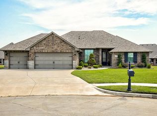 4908 Hampton Ct, Enid, OK 73703