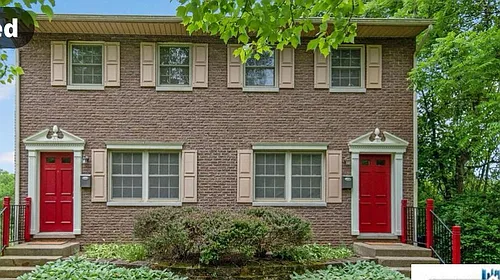439 W Maple St #A Photo 1