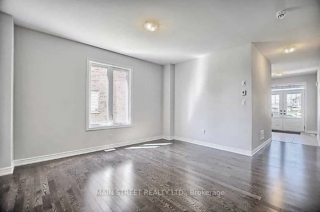 4 bed, $3,150 — Photo 4