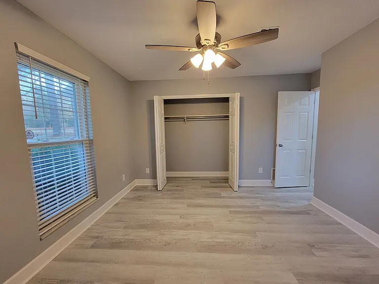 3714 Wicklow Cir — Photo 14