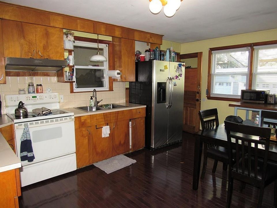 47 Mount Washington St, Lowell, MA 01854 Zillow